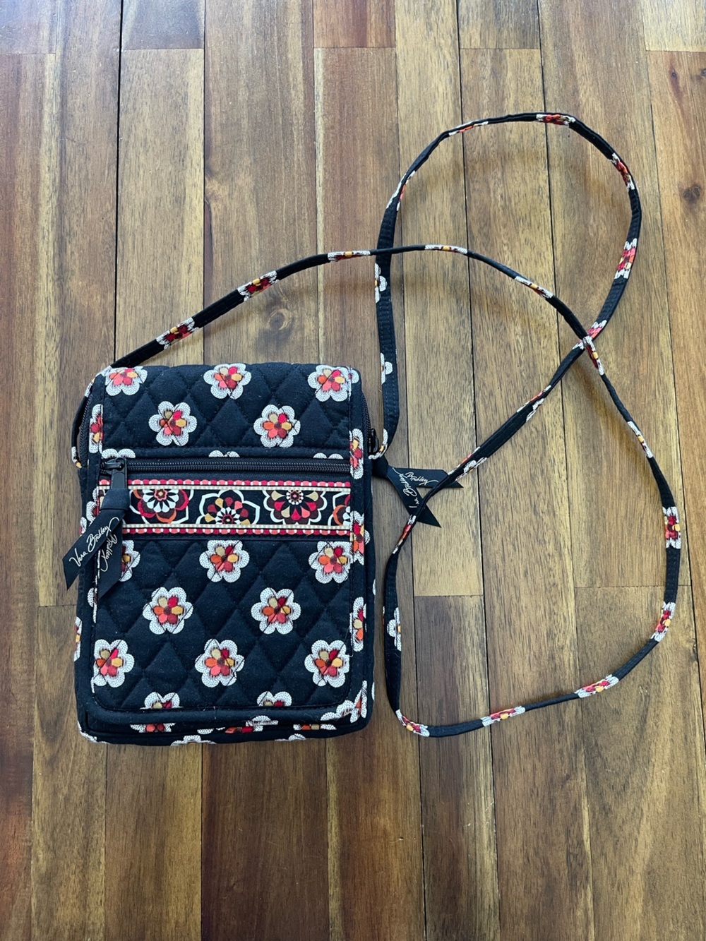 Vera Bradley floral Crossbody purse